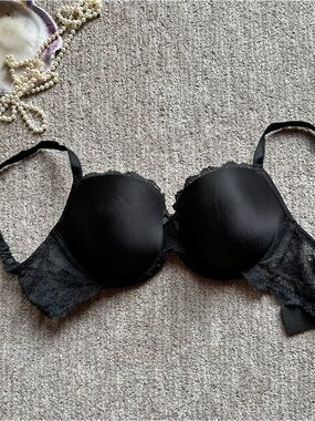 Victoria’s Secret Dream Angels Lined Demi Bra Black Lace 32DDD #207